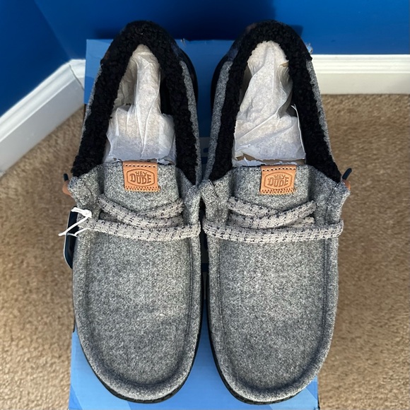 Hey Dude Wally Cozy Plaid Smoke Grey/Multi travel shoes Men’s 12 (44341-1VY) New